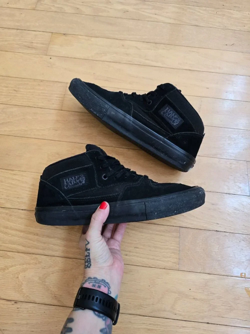 Vans | Half Cab Triple Black Suede Skateboard Sneakers | Men's 10.5